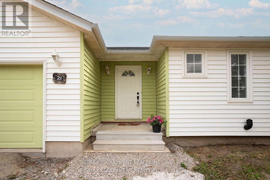 21 Villella Road, Haldimand, ON - Outdoor With Exterior