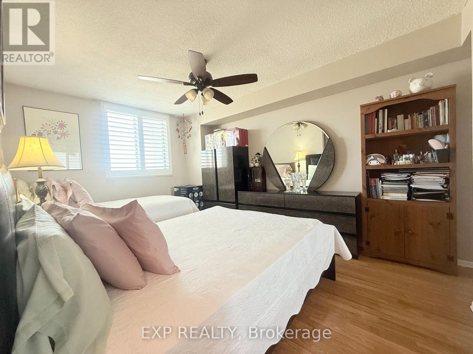 1009 - 5 San Romano Way, Toronto, ON - Indoor Photo Showing Bedroom