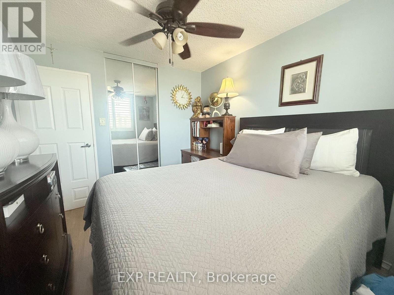 1009 - 5 San Romano Way, Toronto, ON - Indoor Photo Showing Bedroom