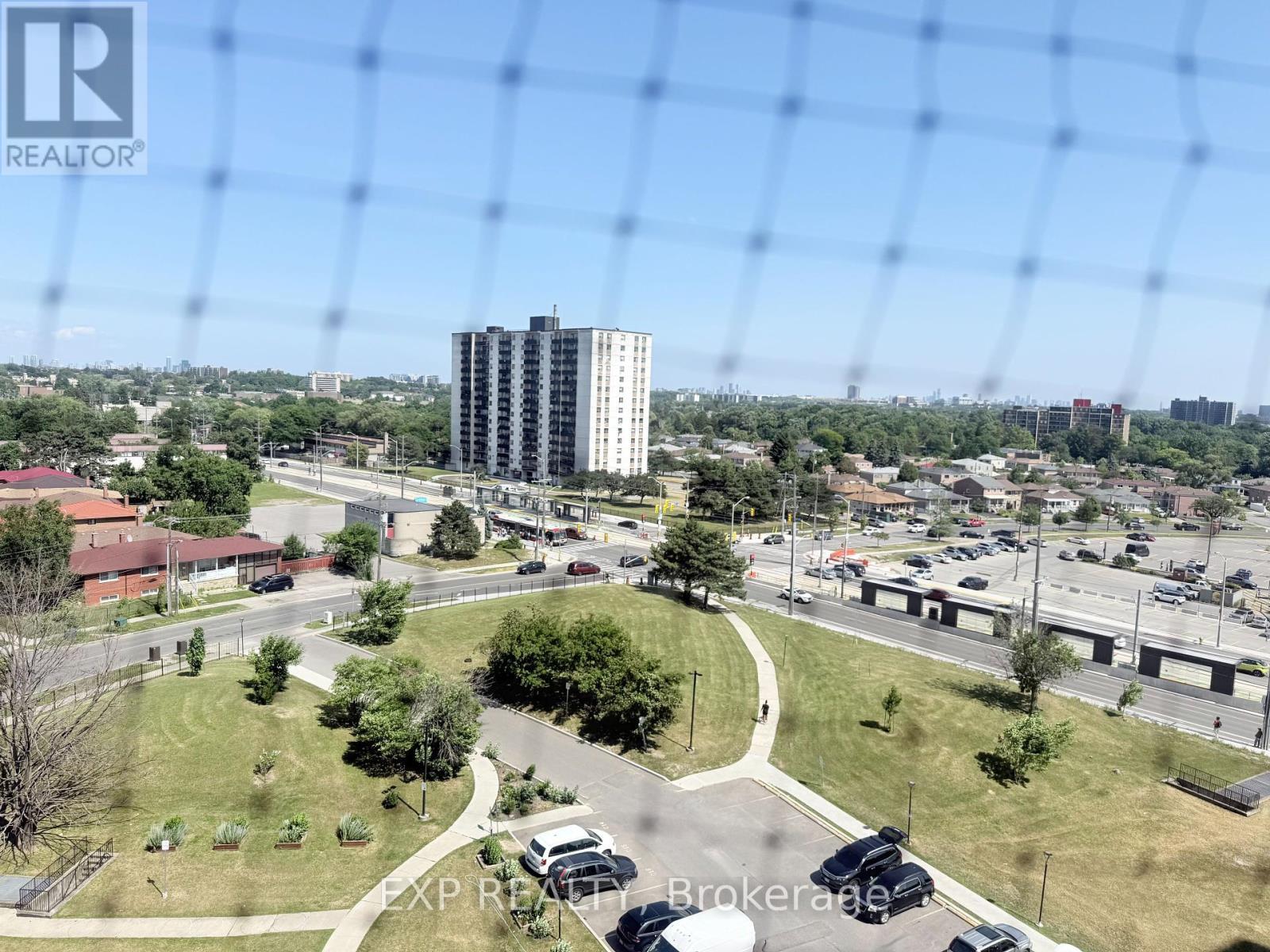 1009 - 5 San Romano Way, Toronto, ON - Outdoor With View