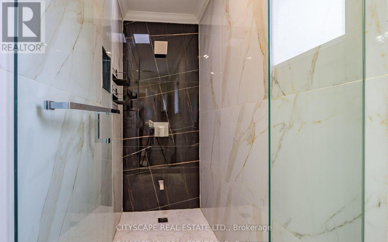 1270 Saginaw Crescent, Mississauga, ON - Indoor Photo Showing Bathroom