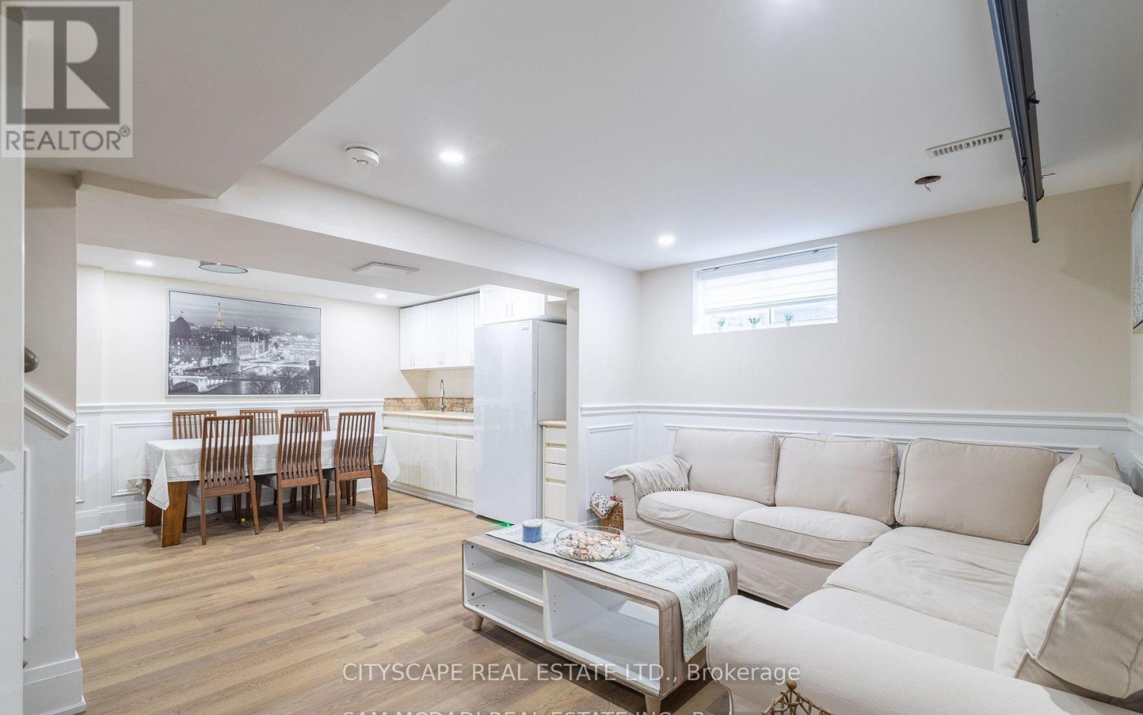 1270 Saginaw Crescent, Mississauga, ON - Indoor