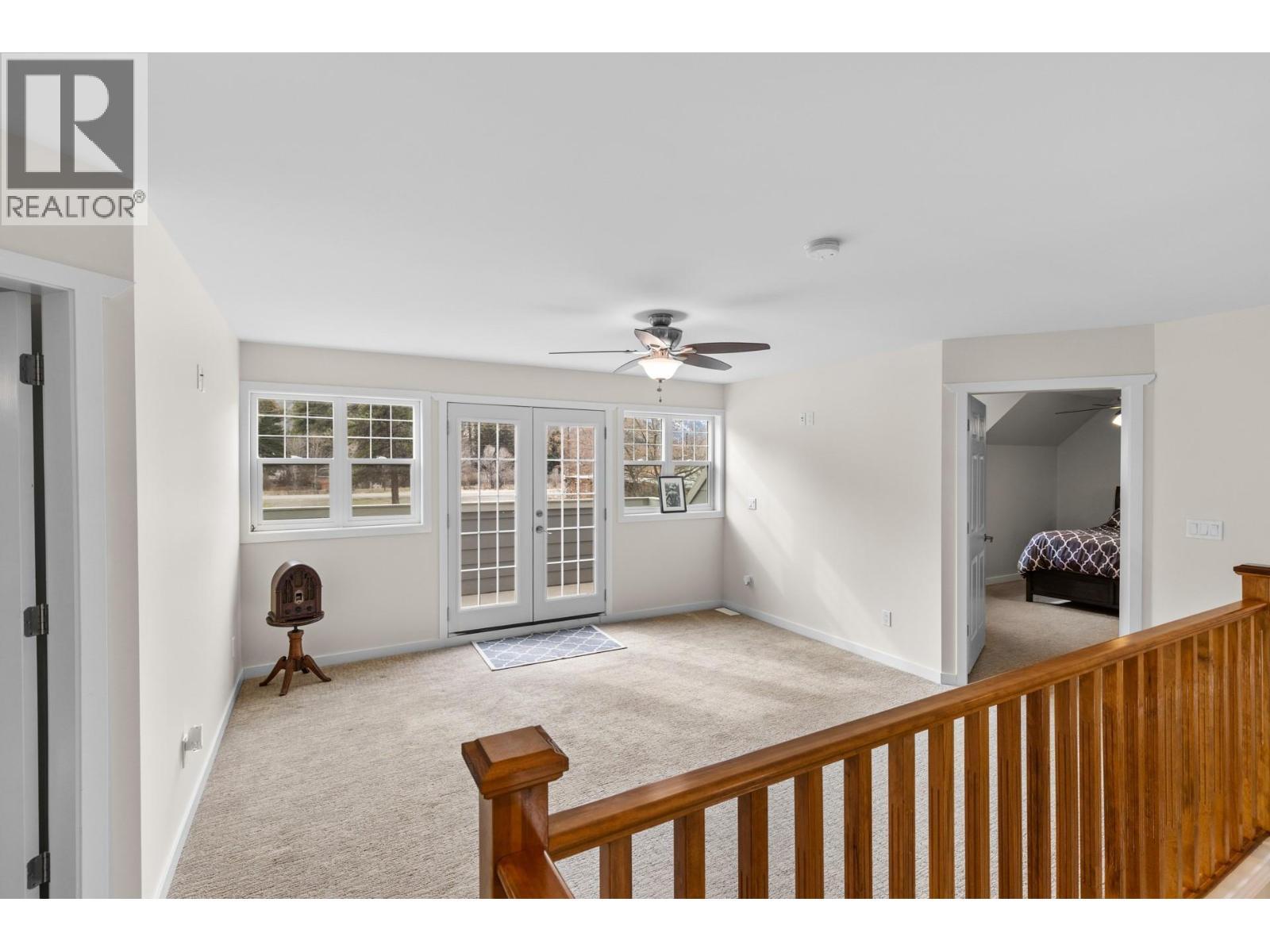 2338 Hwy 3, Cawston, BC - Indoor