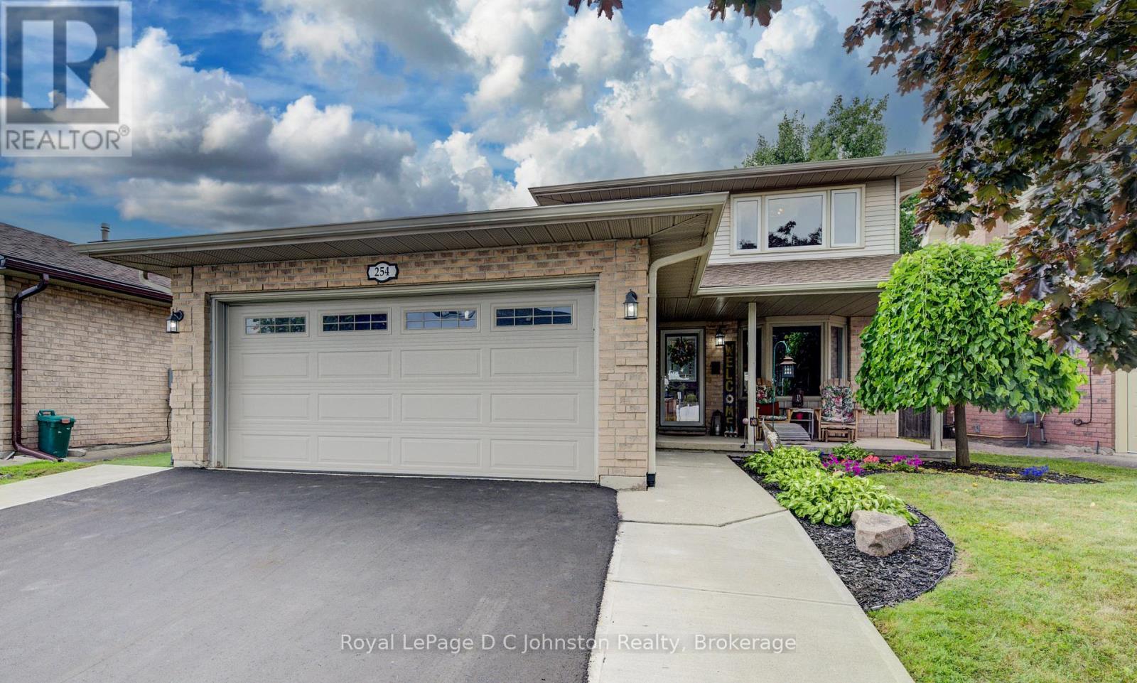 254 Scott Road, Cambridge, ON - Outdoor