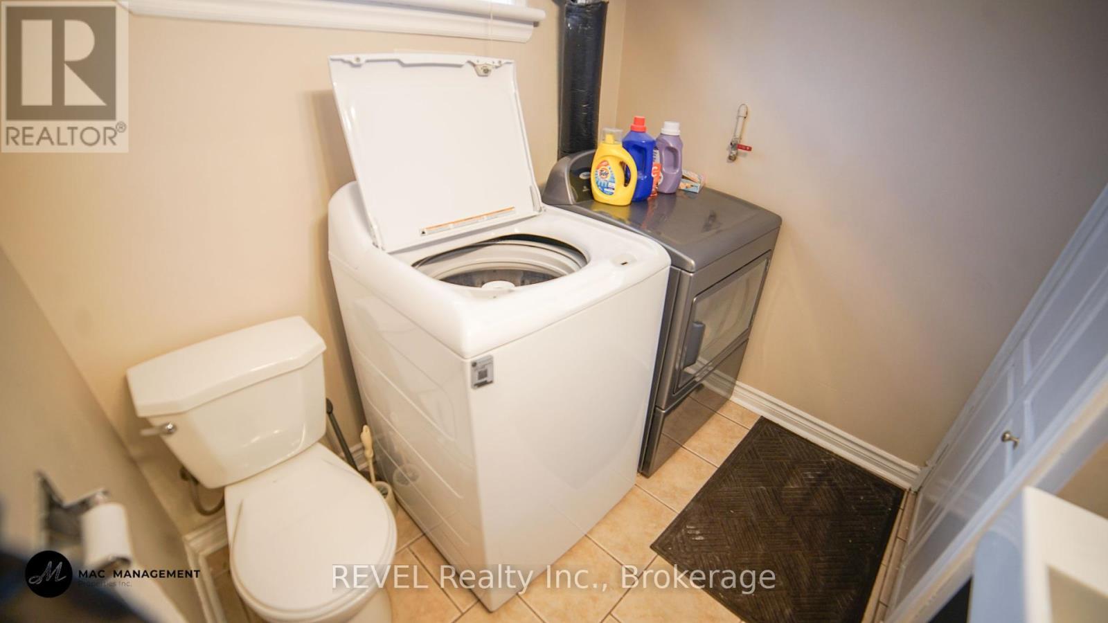 Lower - 31 Philip Street, St. Catharines (Oakdale), ON - Indoor Photo Showing Laundry Room