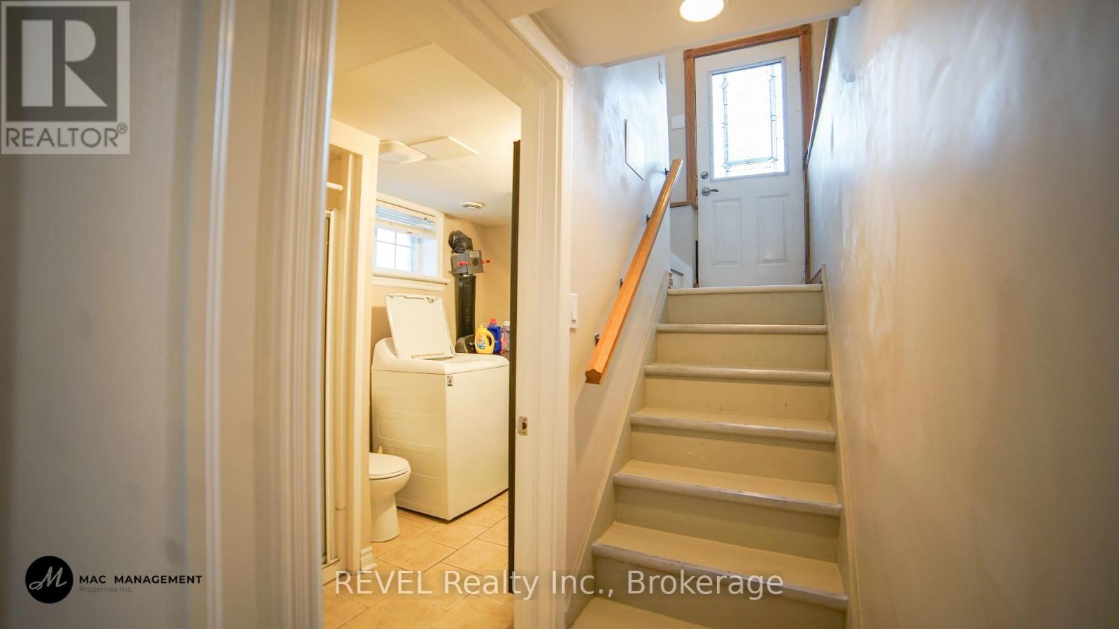 Lower - 31 Philip Street, St. Catharines (Oakdale), ON - Indoor Photo Showing Other Room