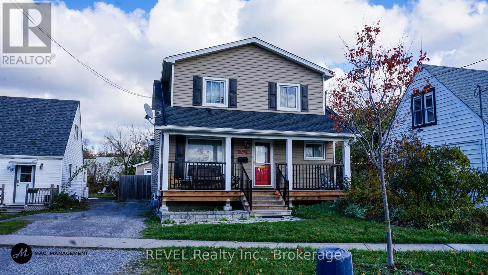 Lower - 31 Philip Street, St. Catharines (Oakdale), ON - Outdoor With Deck Patio Veranda With Facade