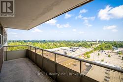 EXTRA LARGE BALCONY -