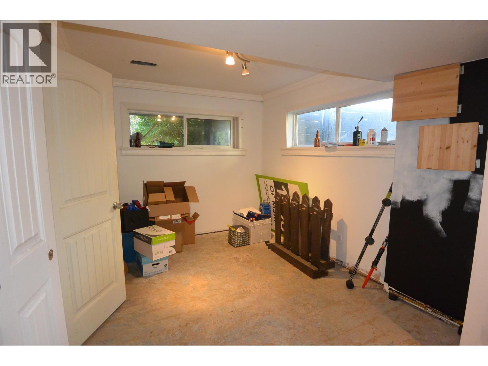 3020 Nadina Way, Houston, BC - Indoor Photo Showing Other Room