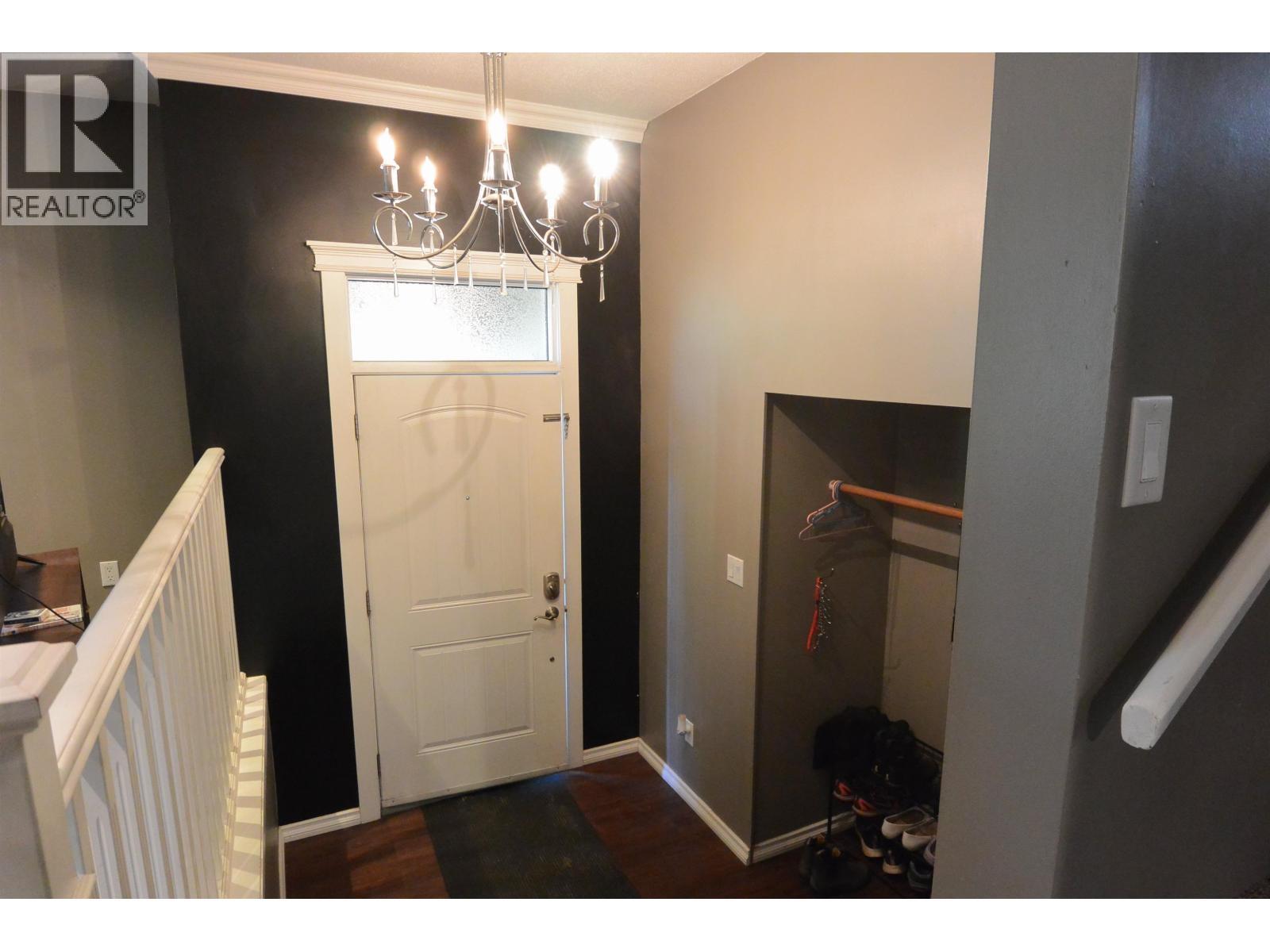 3020 Nadina Way, Houston, BC - Indoor Photo Showing Other Room