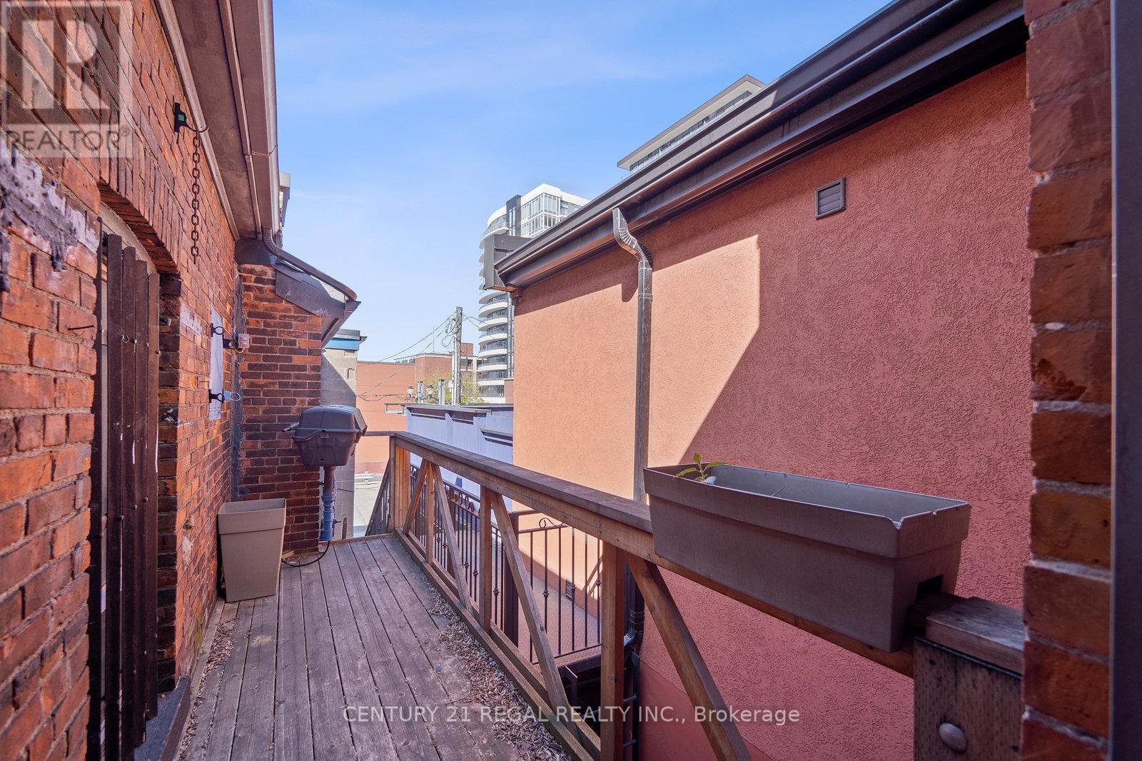 Loft Apartment Patio - 239 King Street E, Hamilton, ON