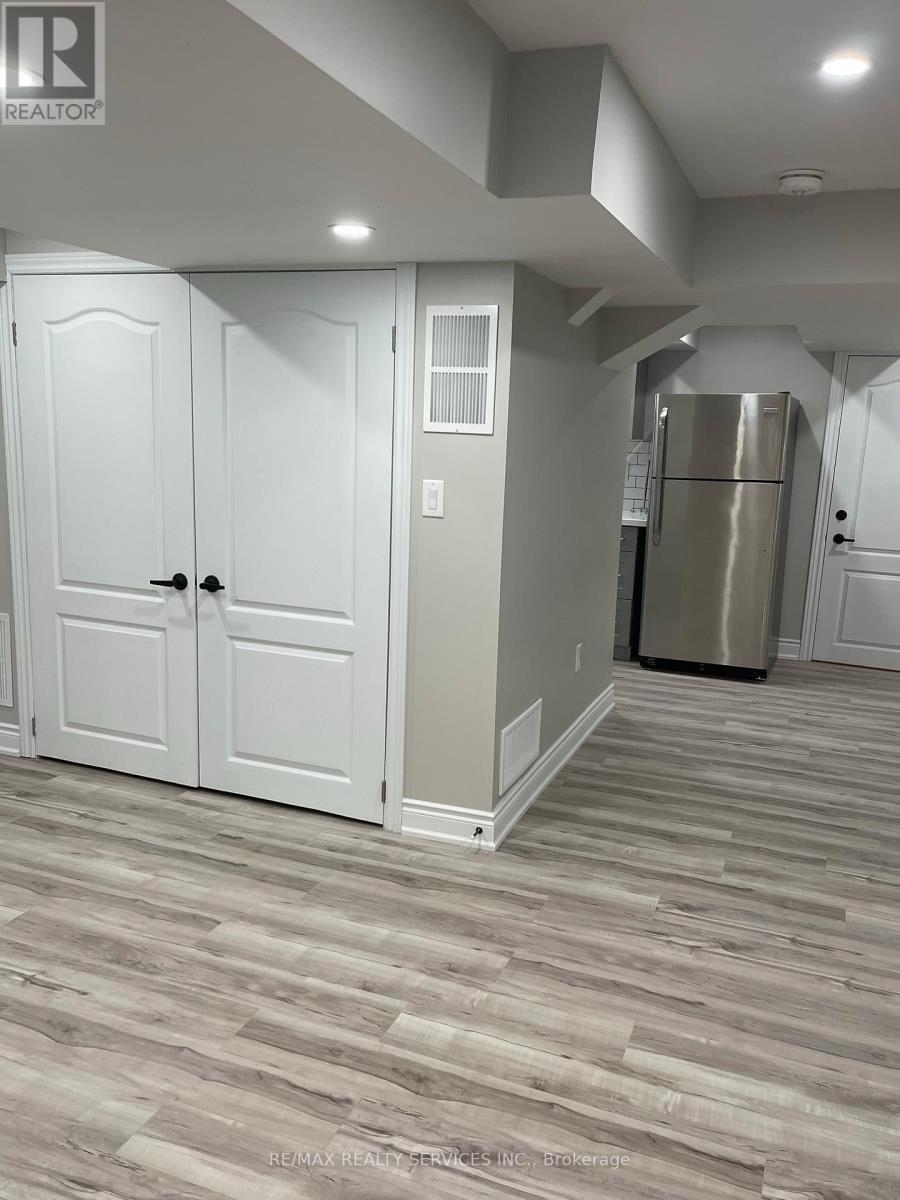 34 Ebury (Lower) Drive, Brampton, ON - Indoor