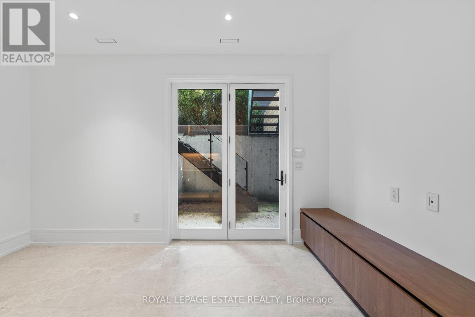 Lower Unit - 51 Maclean Avenue, Toronto, ON