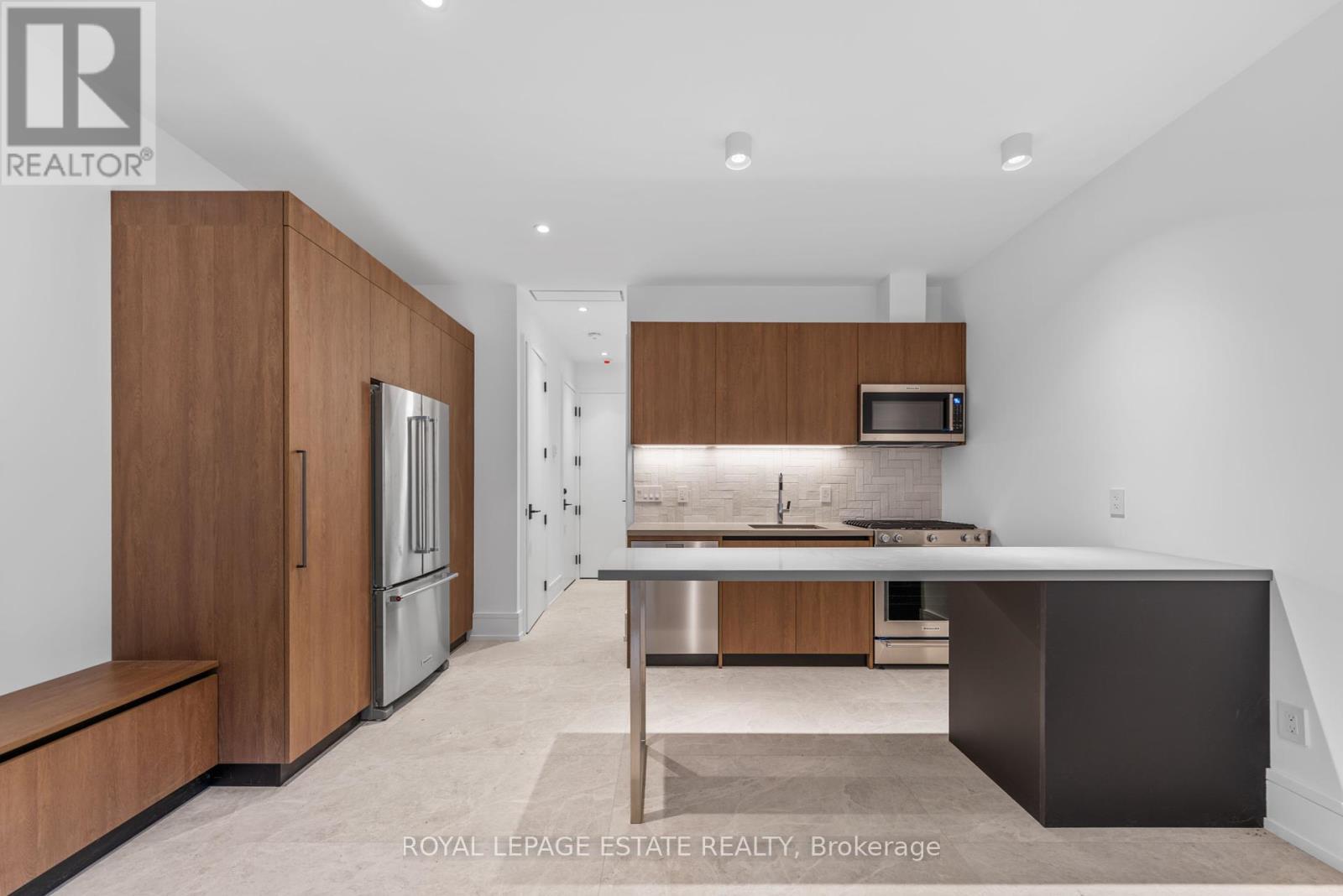 Lower Unit - 51 Maclean Avenue, Toronto, ON