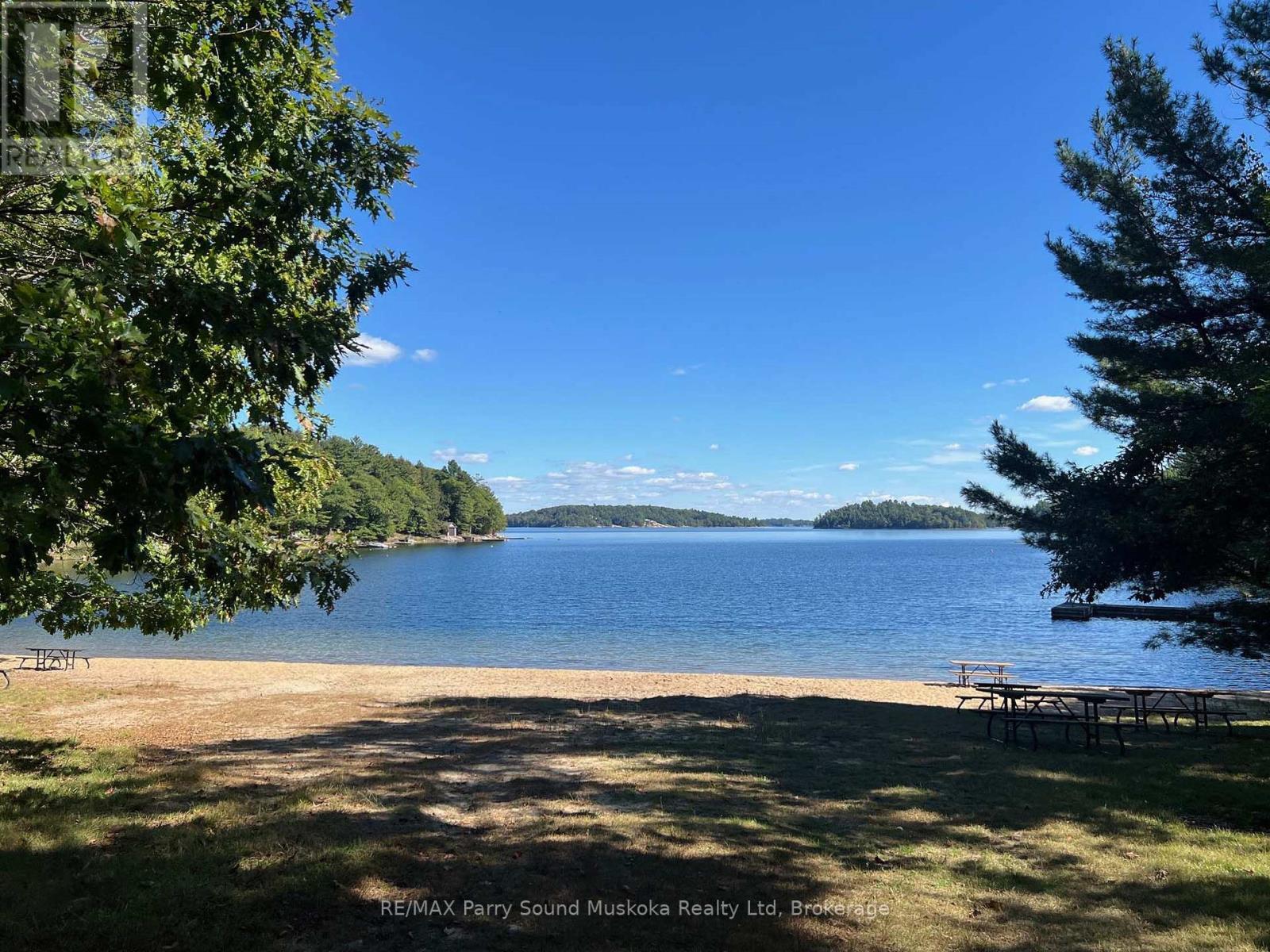 13 Ridgeway Drive, Carling, ON