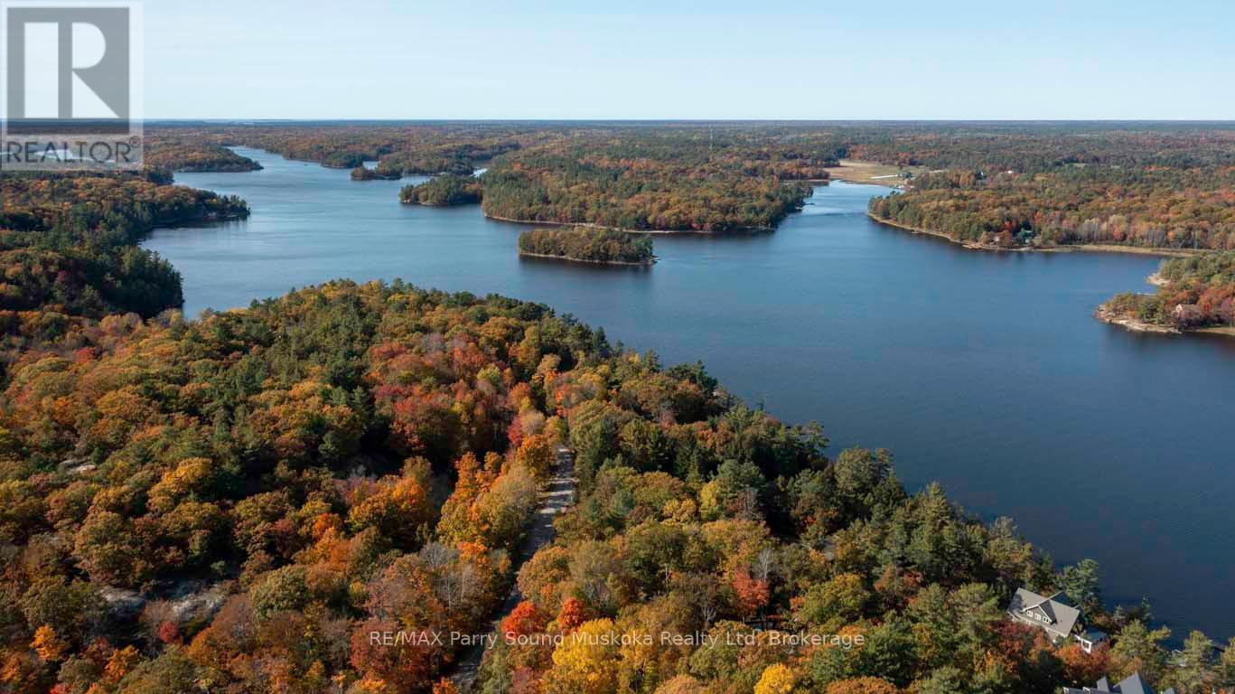 13 Ridgeway Drive, Carling, ON