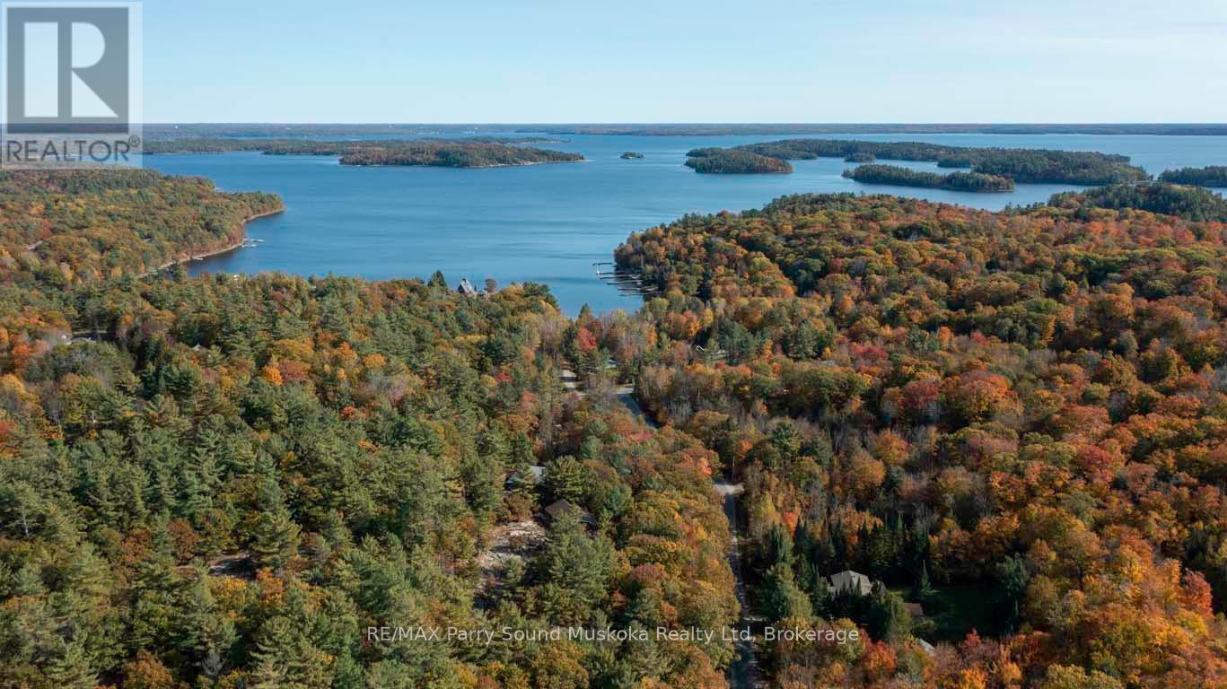 13 Ridgeway Drive, Carling, ON