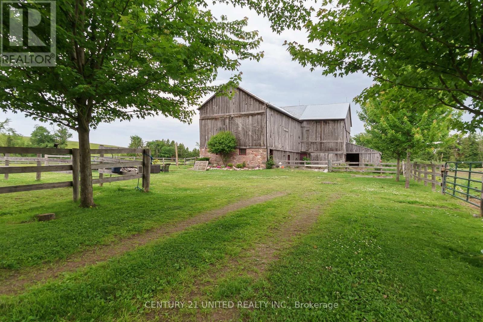 1662 11Th Line, Selwyn, ON - Outdoor