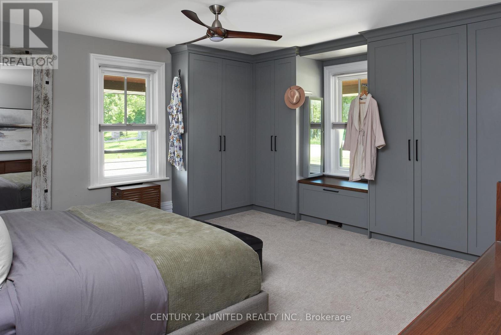 1662 11Th Line, Selwyn, ON - Indoor Photo Showing Bedroom