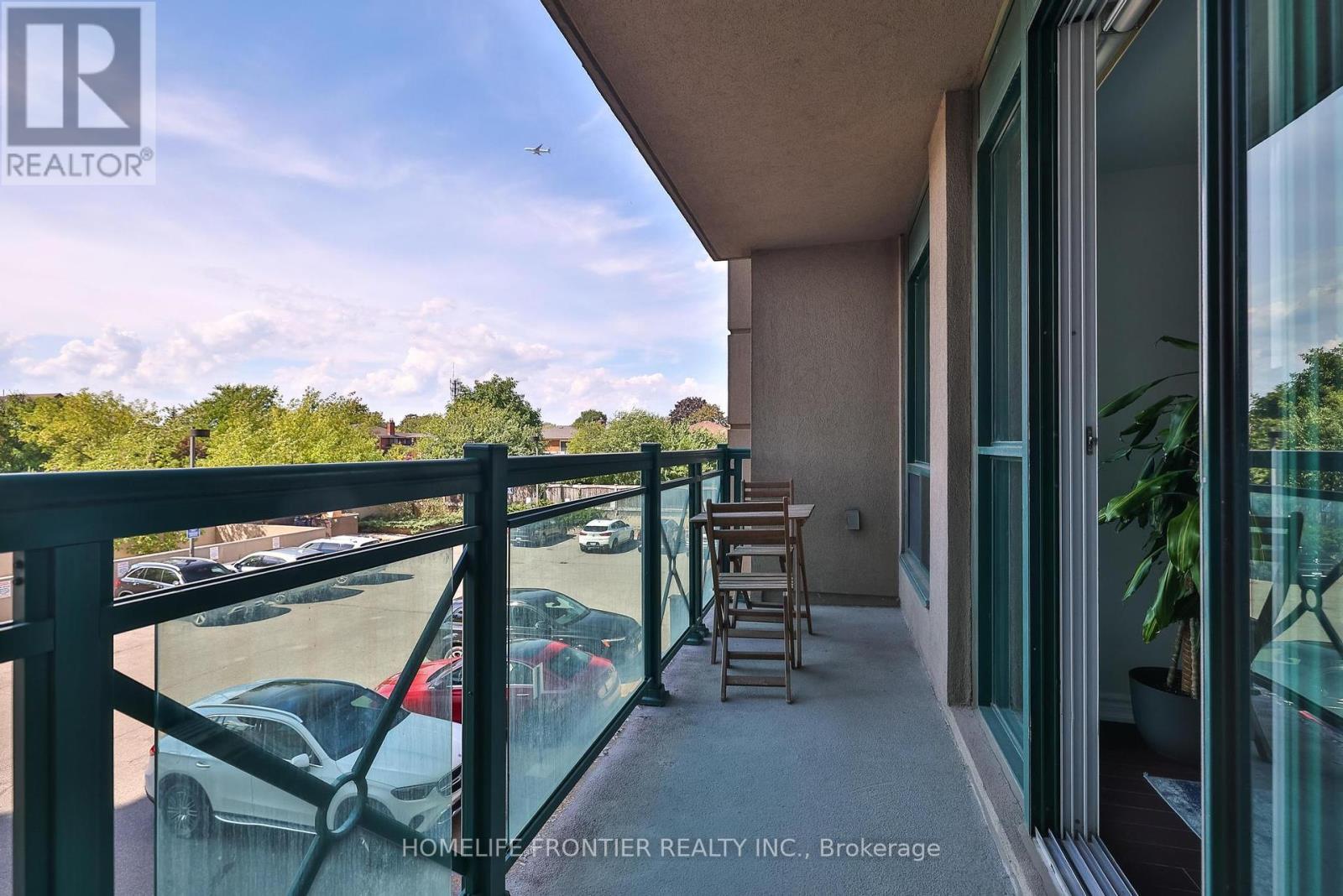 201 - 920 Sheppard Avenue W, Toronto, ON - Outdoor With Balcony