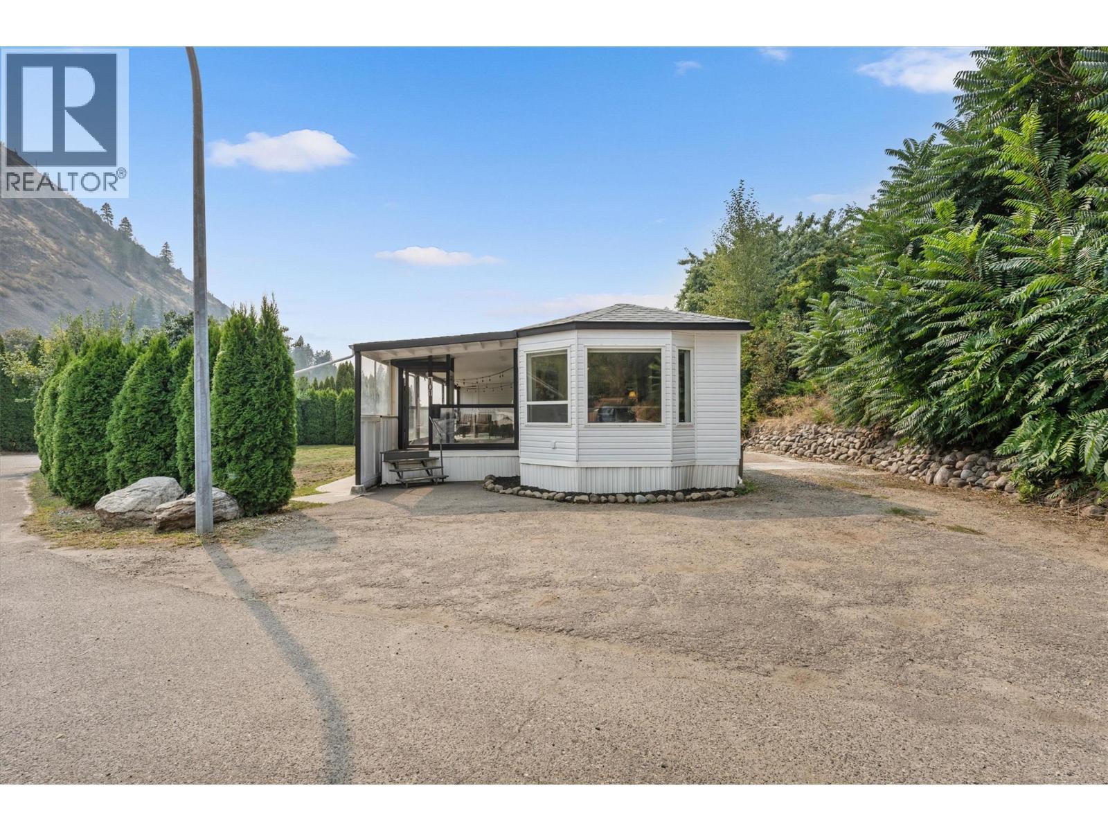 1699 Ross Road Unit# 101, West Kelowna, BC