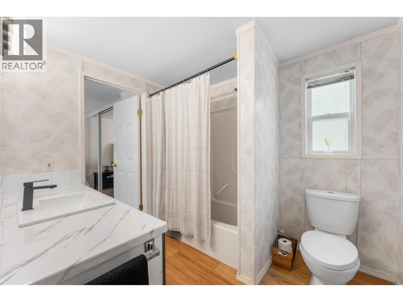 1699 Ross Road Unit# 101, West Kelowna, BC