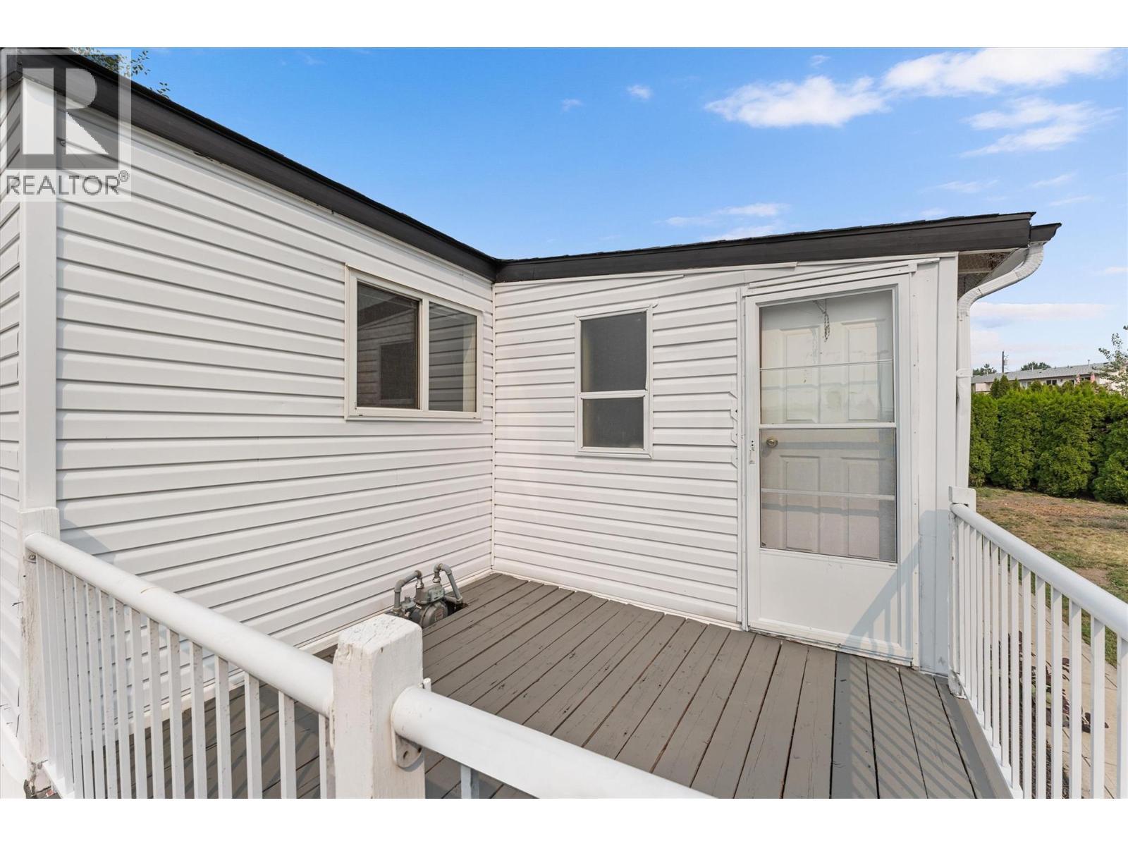 1699 Ross Road Unit# 101, West Kelowna, BC