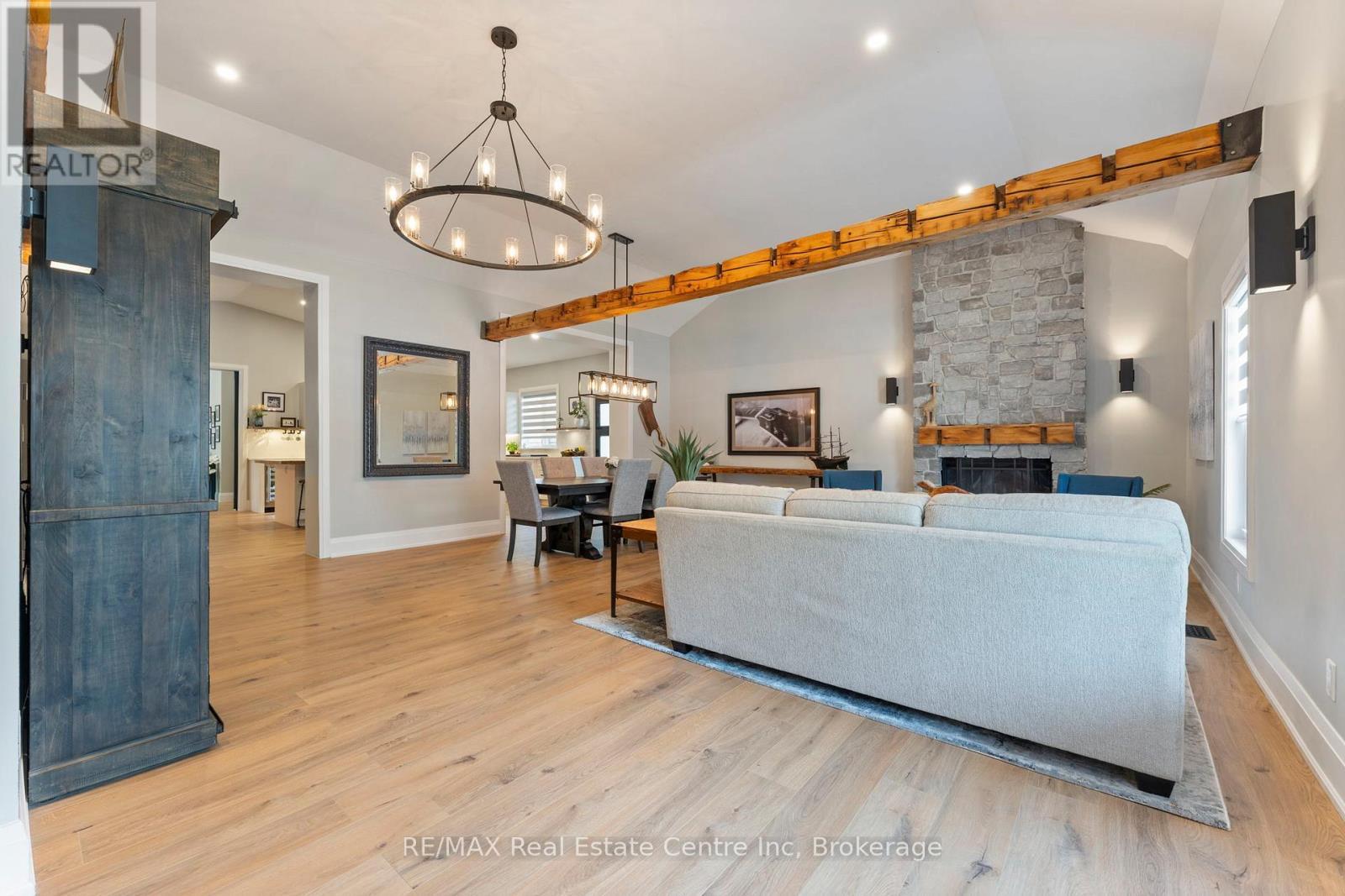 1283 Swan Street, North Dumfries, ON - Indoor With Fireplace