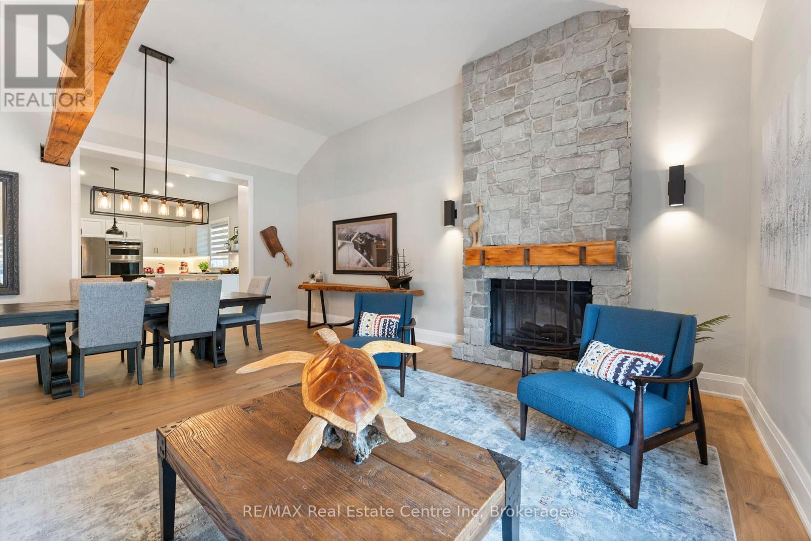 1283 Swan Street, North Dumfries, ON - Indoor Photo Showing Living Room With Fireplace