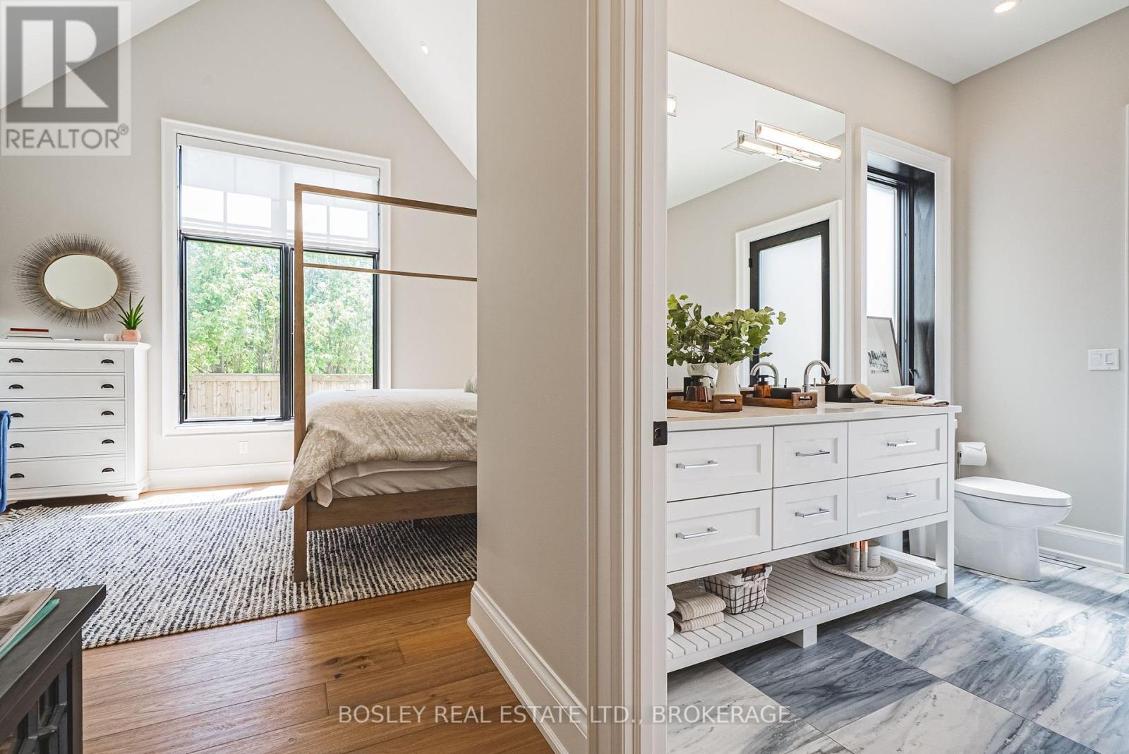110 Millpond Road, Niagara-On-The-Lake (St. Davids), ON - Indoor Photo Showing Bedroom