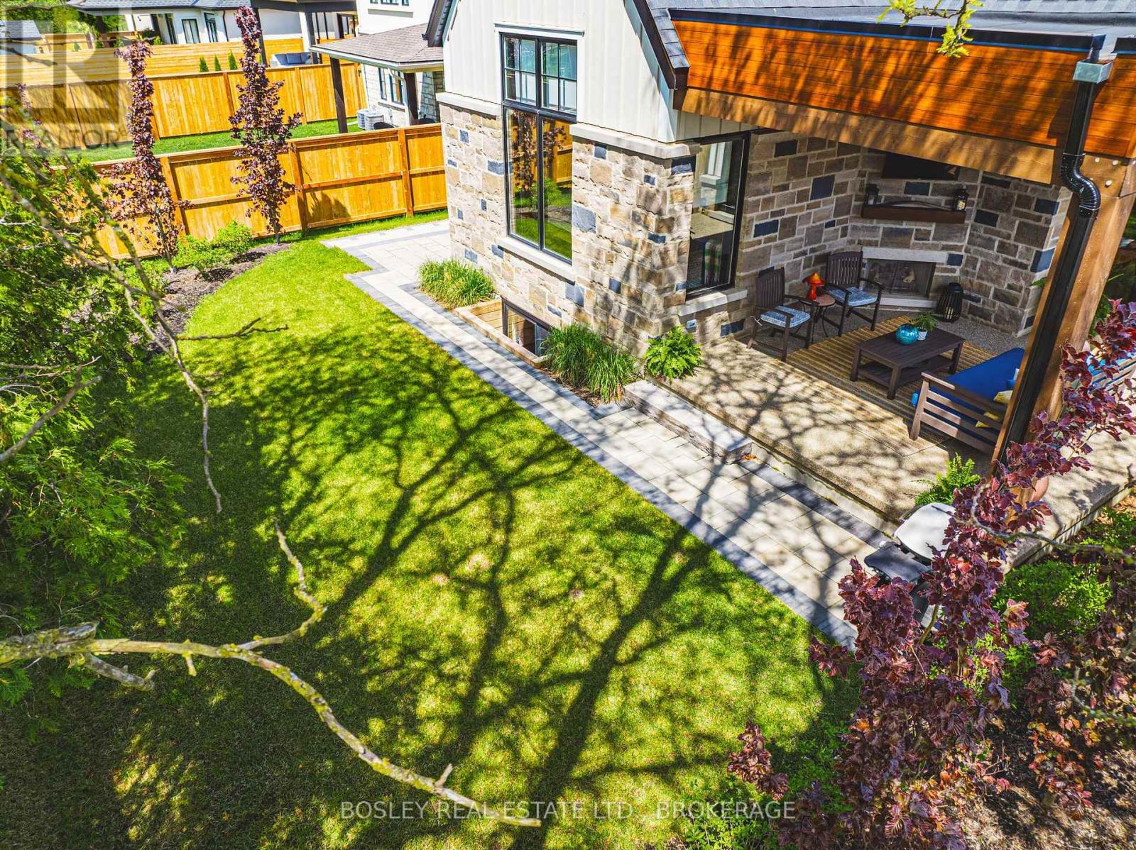 110 Millpond Road, Niagara-On-The-Lake (St. Davids), ON - Outdoor