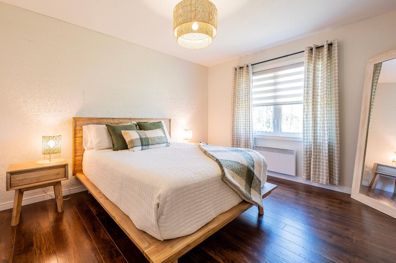 Bedroom - 21 Allée Du Versant, Les Îles-De-La-Madeleine, QC - Indoor Photo Showing Bedroom