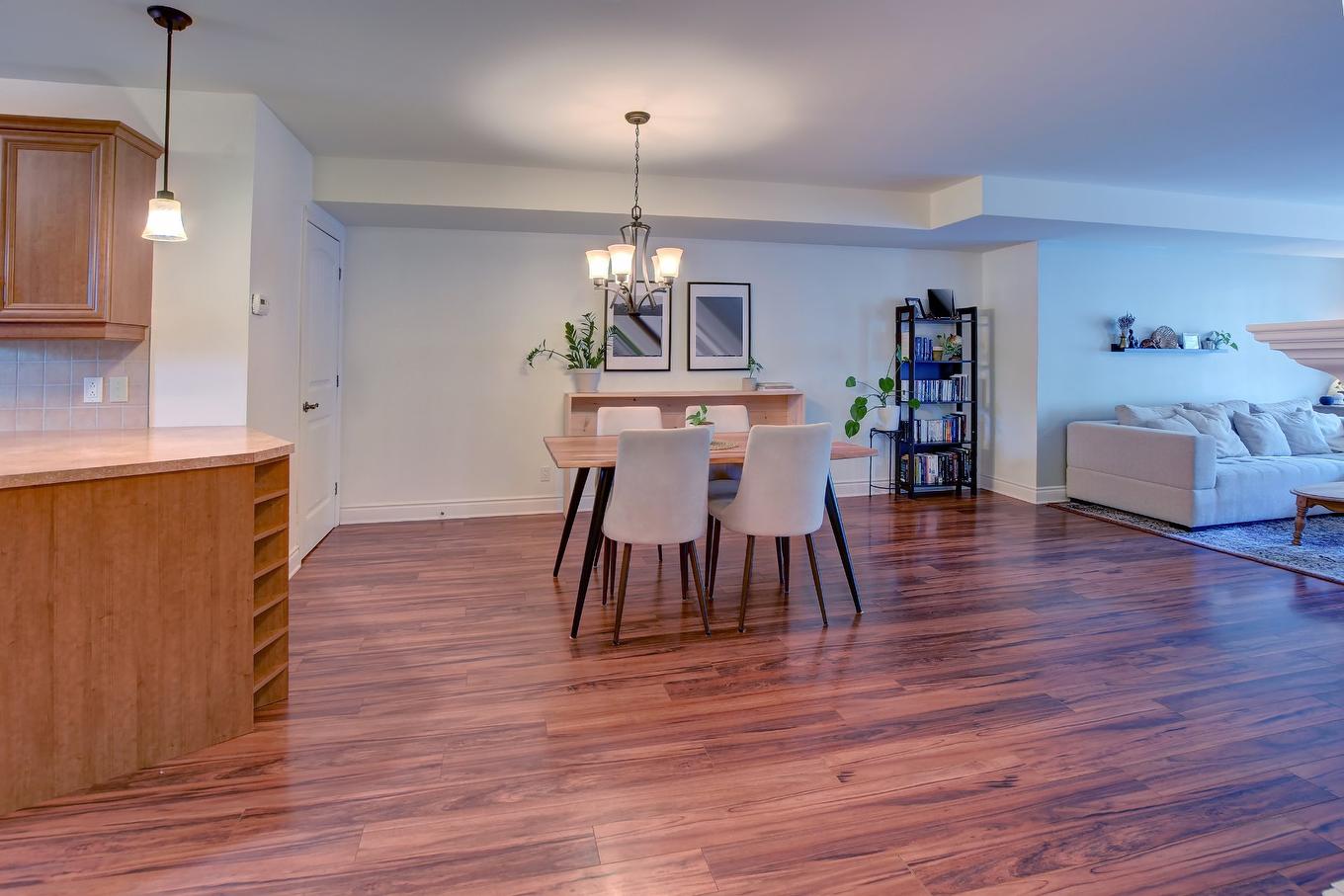 Dining room - 270 Ch. De La Pinède, Piedmont, QC - Indoor
