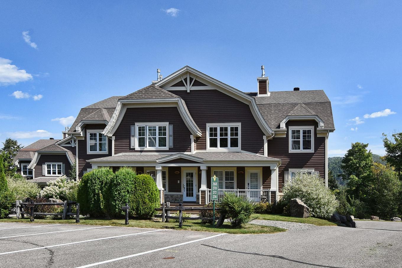 Frontage - 270 Ch. De La Pinède, Piedmont, QC - Outdoor With Facade