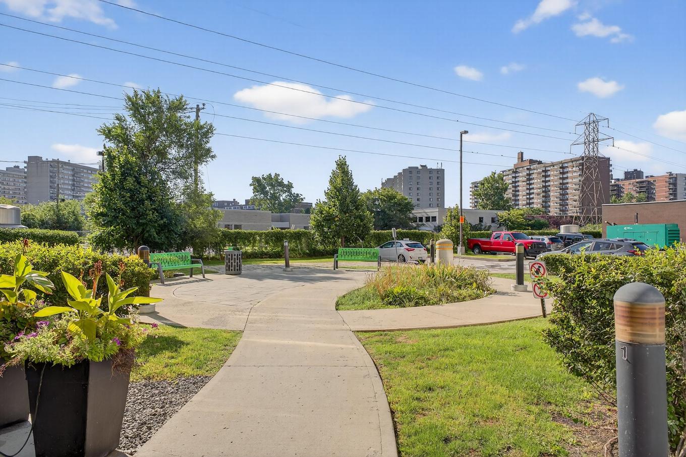 Jardin - 1455-10650 Place De L'Acadie, Montréal (Ahuntsic-Cartierville), QC - Outdoor