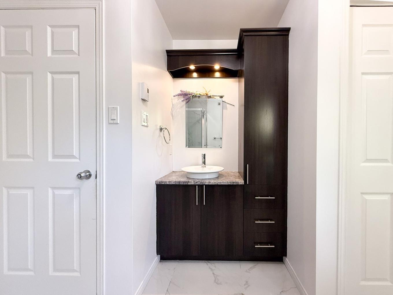 Bathroom - 525 Route Principale, Aumond, QC - Indoor