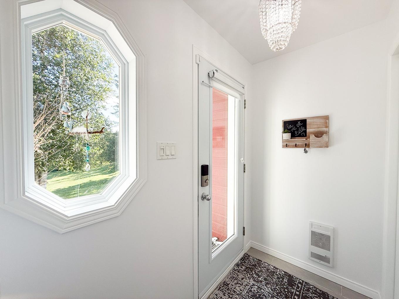 Hall - 525 Route Principale, Aumond, QC - Indoor Photo Showing Other Room