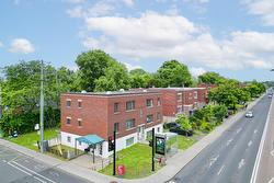 7567 Boul. Pie-IX Montréal (Villeray/Saint-Michel/Parc-Extension), QC H2A 2G7