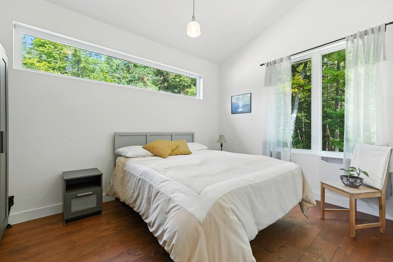 Bedroom - 1696 Ch. Chapleau, Nominingue, QC - Indoor Photo Showing Bedroom