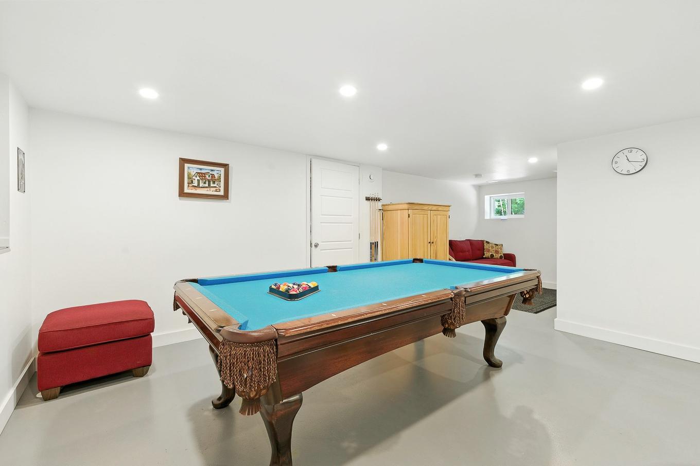 Family room - 1696 Ch. Chapleau, Nominingue, QC - Indoor Photo Showing Other Room