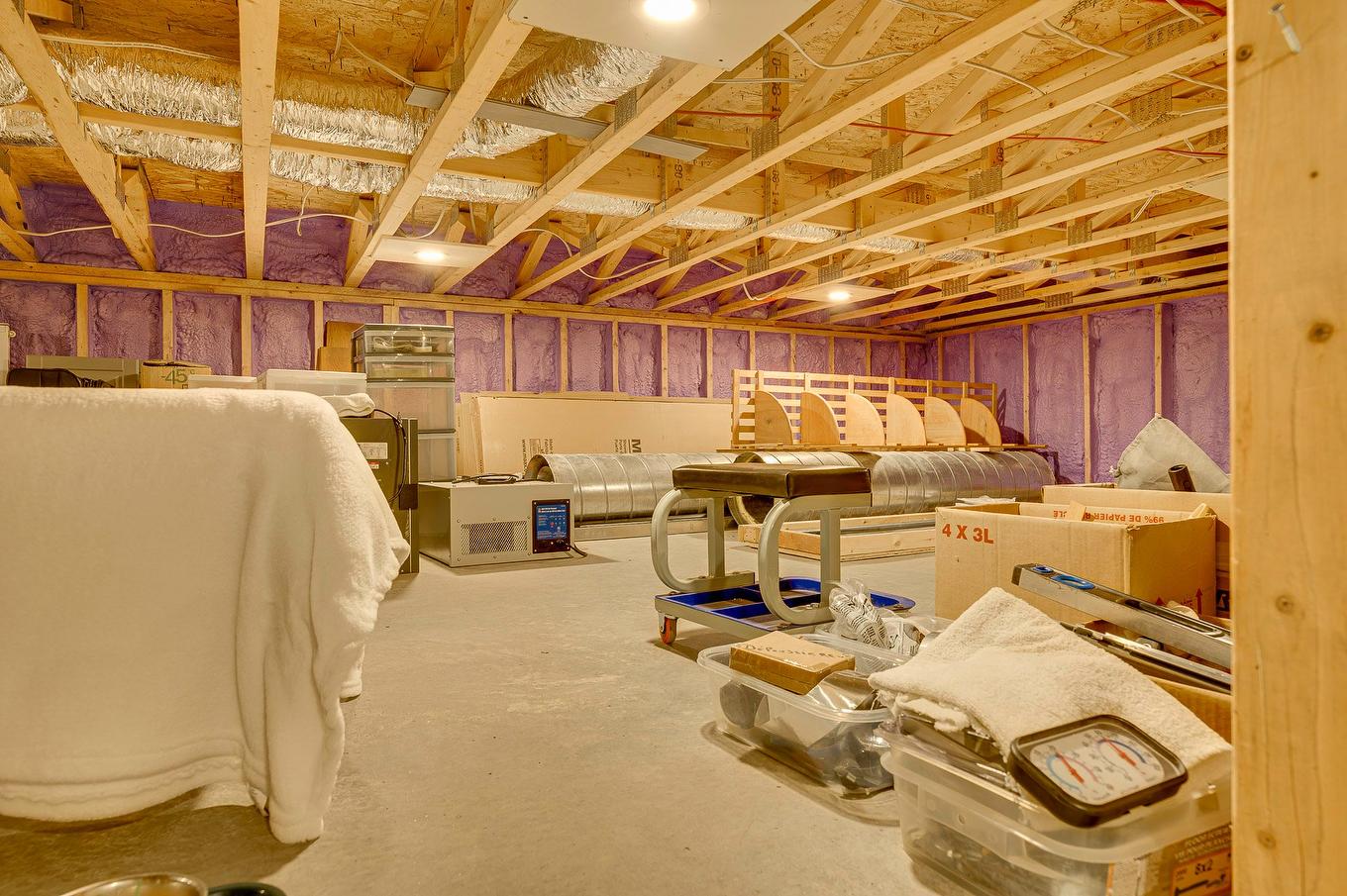 Storage - 1696 Ch. Chapleau, Nominingue, QC - Indoor Photo Showing Other Room