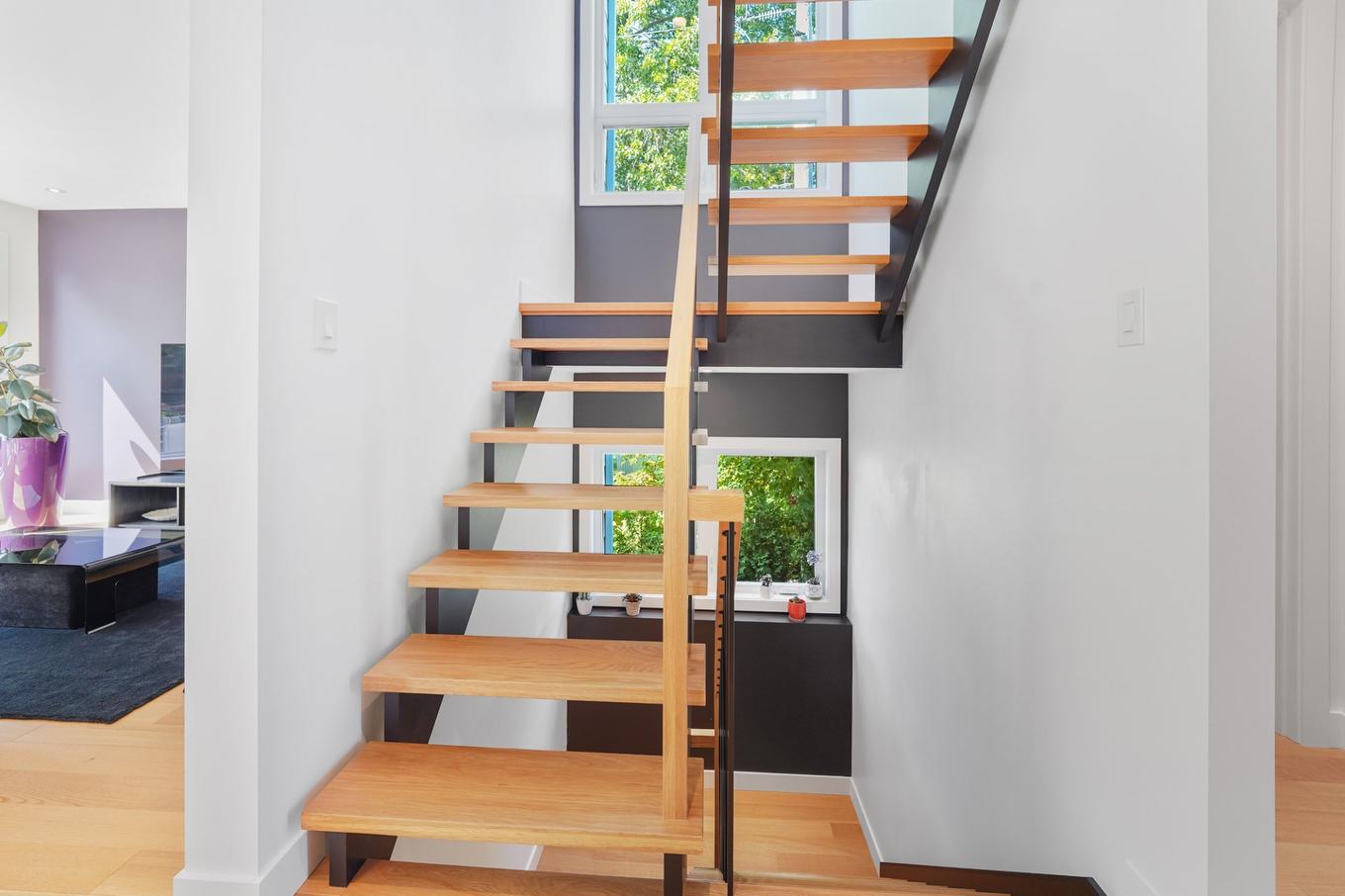 Escalier - 2966 Ch. St-Charles, Terrebonne (Lachenaie), QC - Indoor