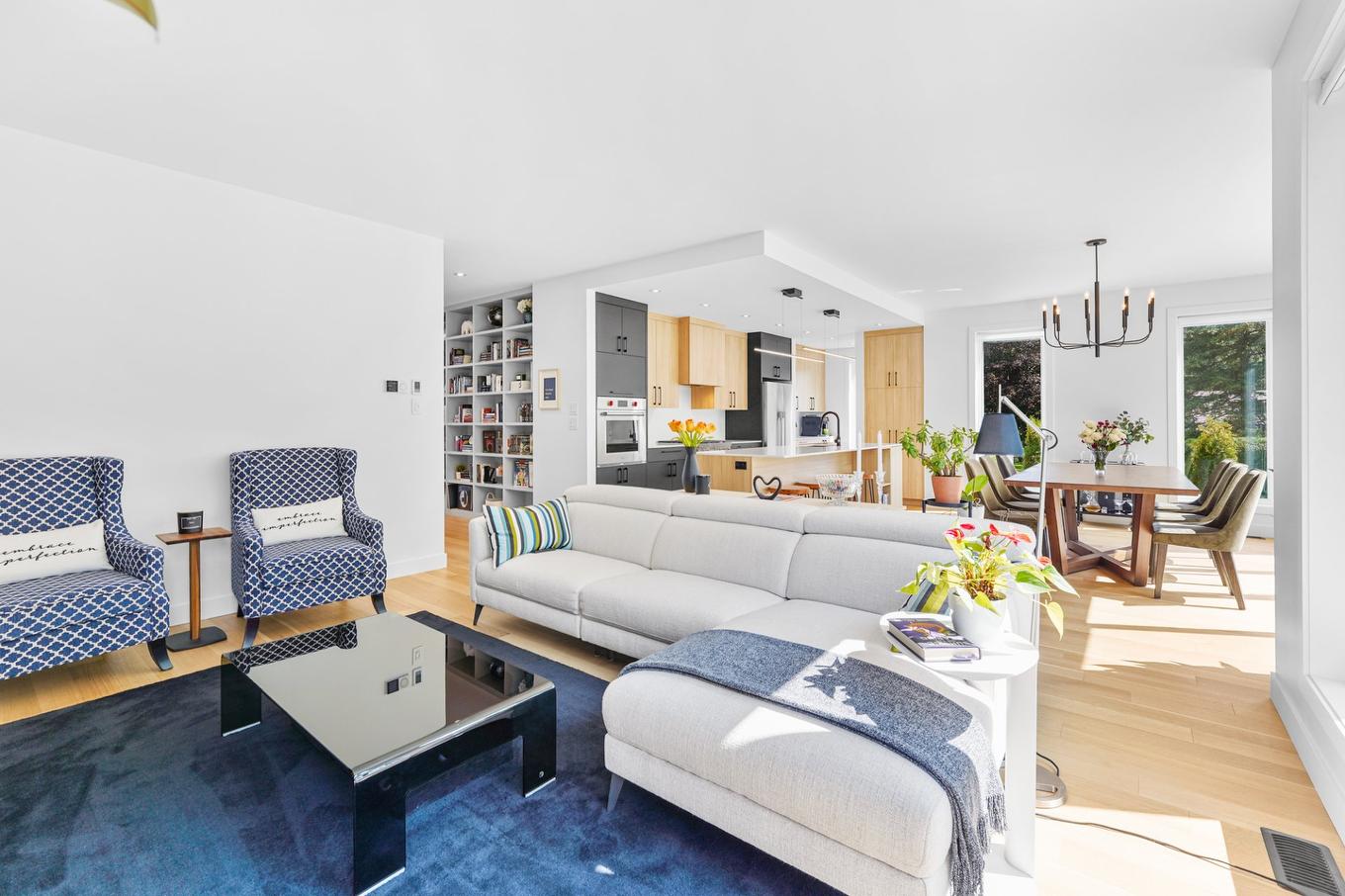 Vue d'ensemble - 2966 Ch. St-Charles, Terrebonne (Lachenaie), QC - Indoor Photo Showing Living Room