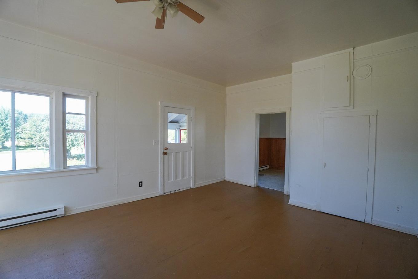 Living room - 327 Route 299, Cascapédia/Saint-Jules, QC - Indoor Photo Showing Other Room