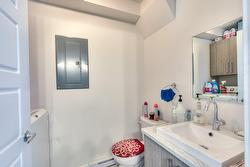 Powder room -