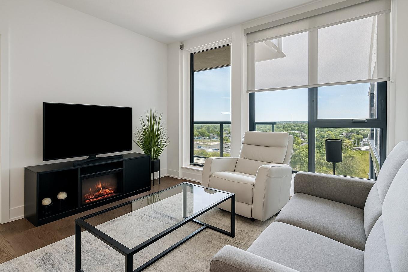 Living room - 1618-200 Rue Marie-Charles-Le Moyne, Longueuil (Le Vieux-Longueuil), QC - Indoor Photo Showing Living Room
