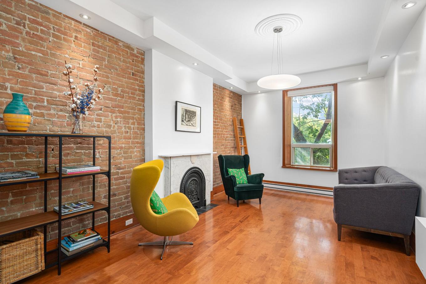 Living room - 2021 Rue De Bullion, Montréal (Ville-Marie), QC - Indoor