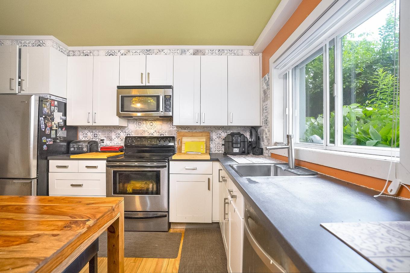 Kitchen - 1-3860 Rue St-Zotique E., Montréal (Rosemont/La Petite-Patrie), QC - Indoor Photo Showing Kitchen