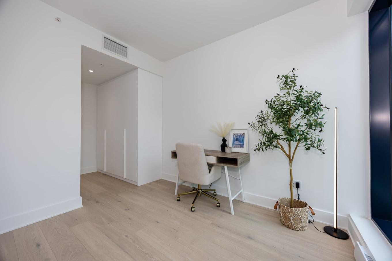 Chambre à coucher - 302-1000 Rue André-Prévost, Montréal (Verdun/Île-Des-Soeurs), QC - Indoor Photo Showing Other Room