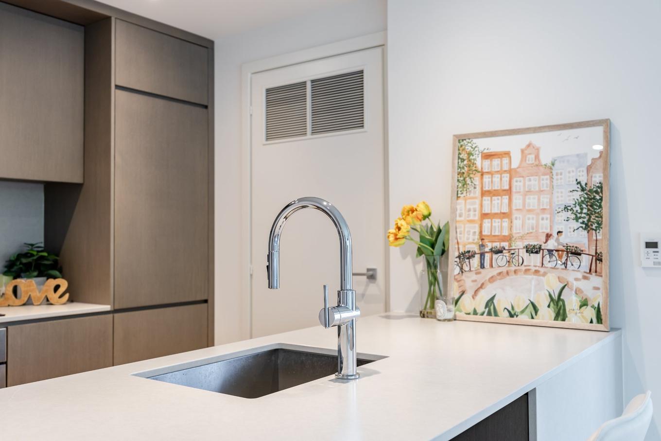 Cuisine - 302-1000 Rue André-Prévost, Montréal (Verdun/Île-Des-Soeurs), QC - Indoor Photo Showing Kitchen